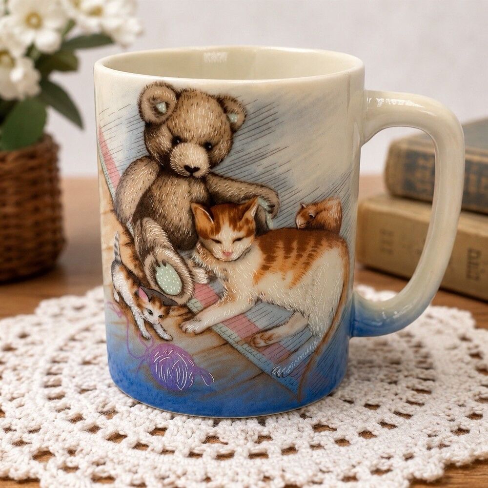 Vintage Otagiri Japan Teddy Bear Cats Kittens Coffee Mug Gibson Greeting Cards